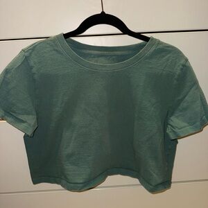 Urban Outfitters Crop T